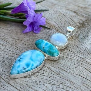 925 Sterling Silver With All Natural Larimar & Moonstone Pendant